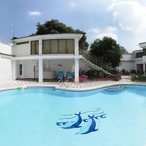 Casa Paraiso Ciudad Jardin Cali